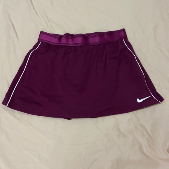 Nike Other - women’s nike golf skirt